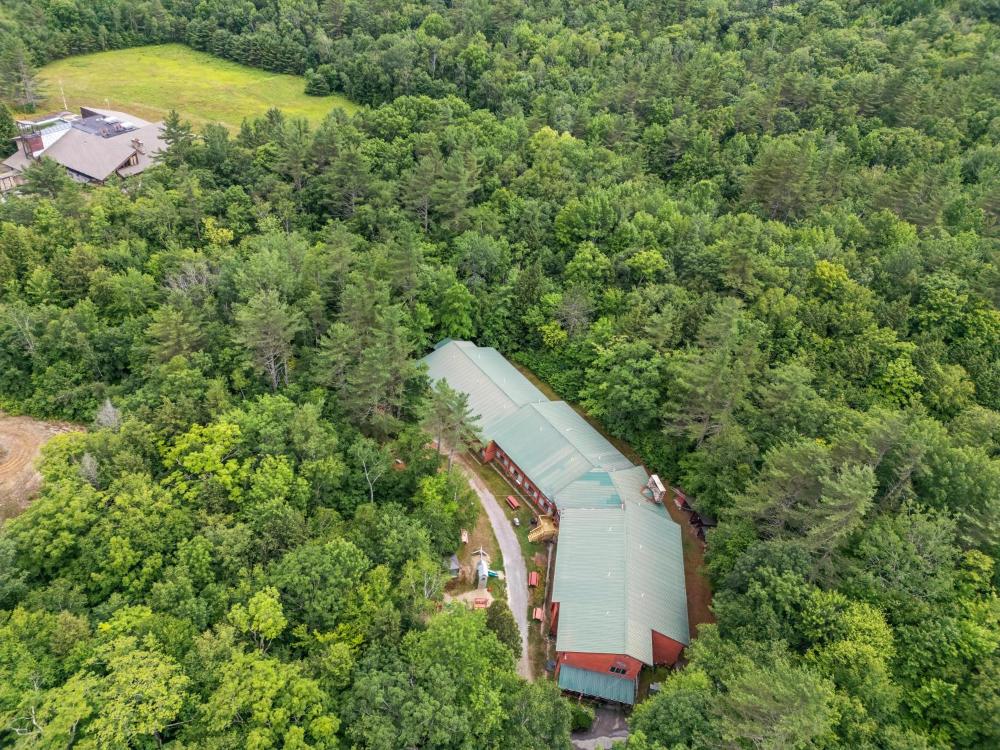 Evergreen Valley Inn